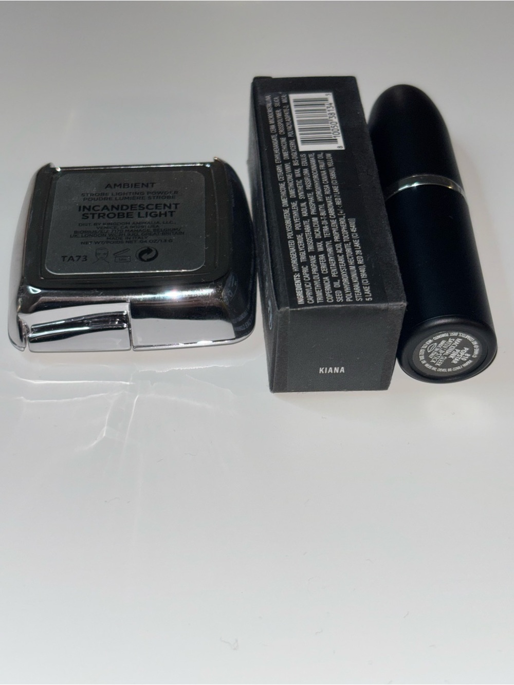 Makeup Bundle - Picture 2 of 5